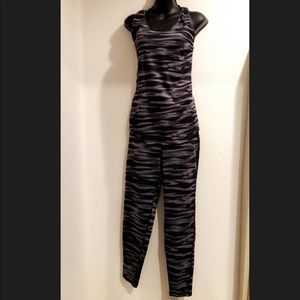 Gray Camouflage print 2 pieces sports-ware - XXL